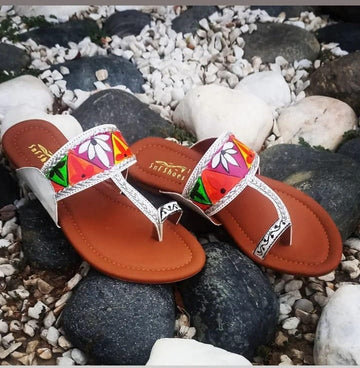 White Hand-Painted Kolapuri – Timeless Elegance For Women